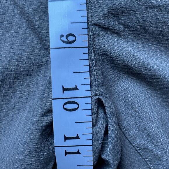 Merrell Shorts Women Size 14 Lightweight Outdoor Khaki Nylon Hiking Ripstop - Picture 7 of 8